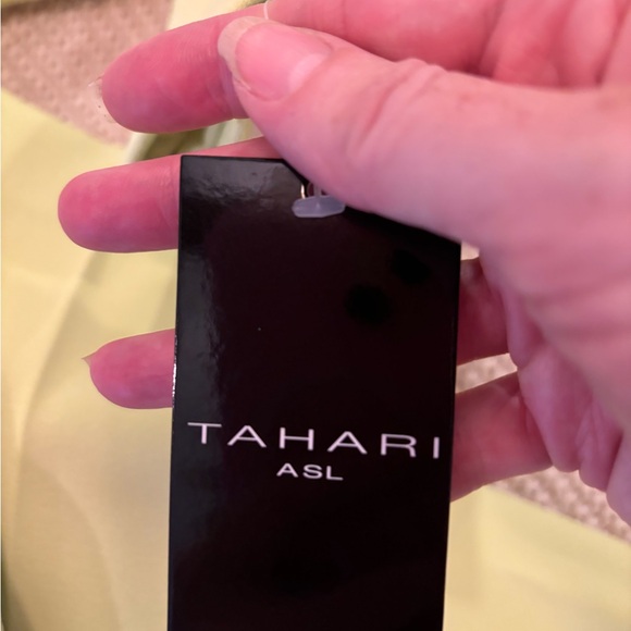 Tahari Crepe Belted jacket with matching crepe classic pants - Picture 11 of 11